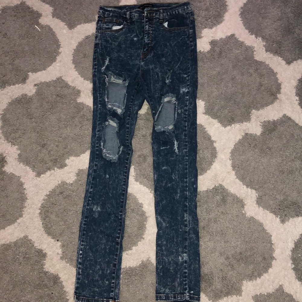 High waist acid wash jeans